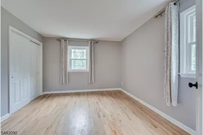 162 Mali Dr, North Plainfield, NJ 07062 - Photo 26
