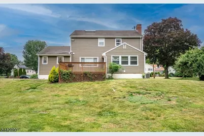 162 Mali Dr, North Plainfield, NJ 07062 - Photo 32