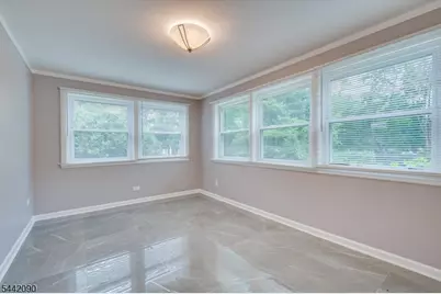 162 Mali Dr, North Plainfield, NJ 07062 - Photo 16