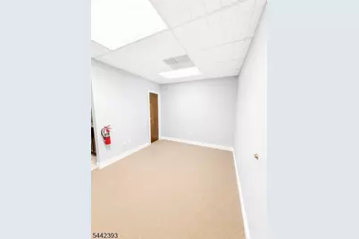 490 Schooleys Mountain Rd, Washington Township, NJ 07840 - Photo 6