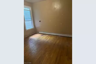 17 Wakeman Ave, Newark, NJ 07104 - Photo 12