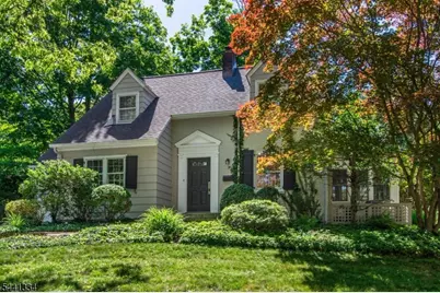 50 Parkview Ter, Summit, NJ 07901 - Photo 2