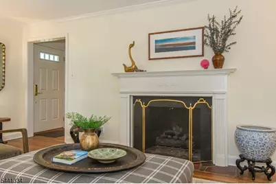 50 Parkview Ter, Summit, NJ 07901 - Photo 4