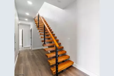 21 Lincoln Park #300, Newark, NJ 07102 - Photo 16