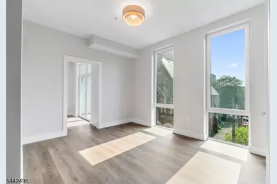 21 Lincoln Park #300, Newark, NJ 07102 - Photo 18