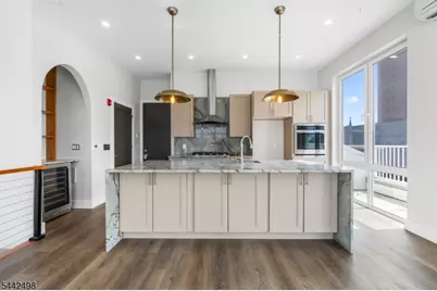 21 Lincoln Park #300, Newark, NJ 07102 - Photo 4