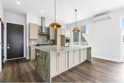 21 Lincoln Park #300, Newark, NJ 07102 - Photo 1