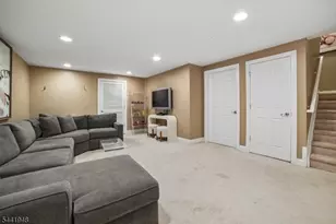 509 Binghampton Ln, Livingston, NJ 07039 - Photo 8