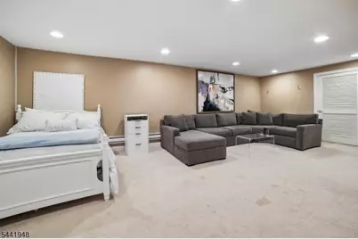 509 Binghampton Ln, Livingston, NJ 07039 - Photo 32