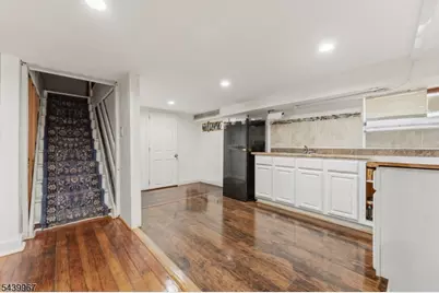 611 Sheridan Ave, Roselle, NJ 07203 - Photo 24