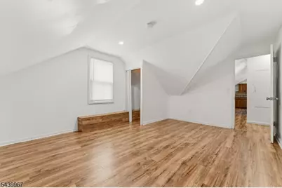 611 Sheridan Ave, Roselle, NJ 07203 - Photo 12