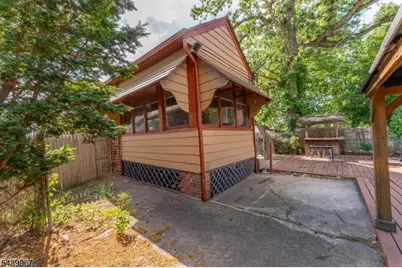 611 Sheridan Ave, Roselle, NJ 07203 - Photo 30