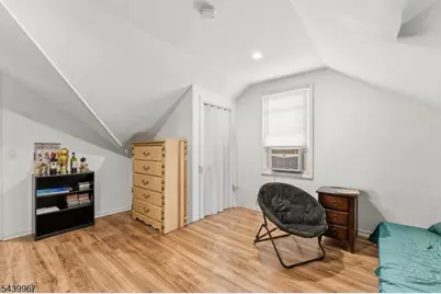 611 Sheridan Ave, Roselle, NJ 07203 - Photo 20