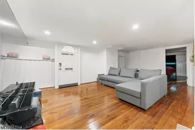 611 Sheridan Ave, Roselle, NJ 07203 - Photo 10