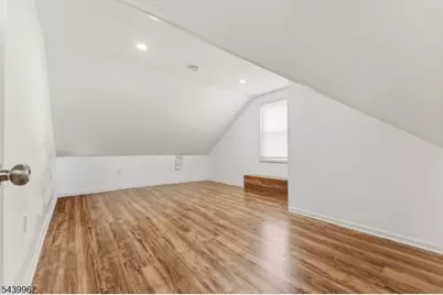 611 Sheridan Ave, Roselle, NJ 07203 - Photo 8