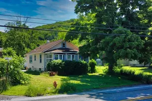 703 State Rt 23, Wantage, NJ 07461 - Photo 2