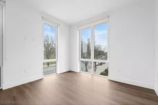 21 Lincoln Park, Newark, NJ 07102 - Photo 8