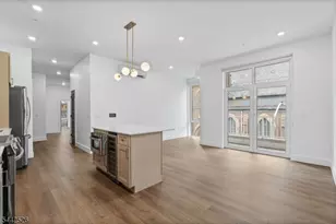 21 Lincoln Park, Newark, NJ 07102 - Photo 4