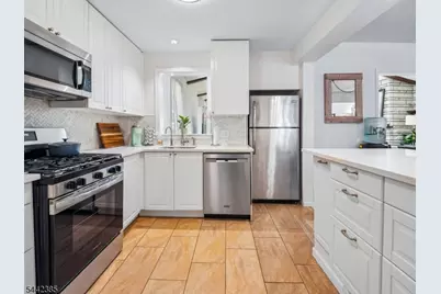 17 Princeton St, Nutley, NJ 07110 - Photo 8