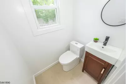 730 Plainfield Ave, Berkeley Heights Township, NJ 07922 - Photo 32