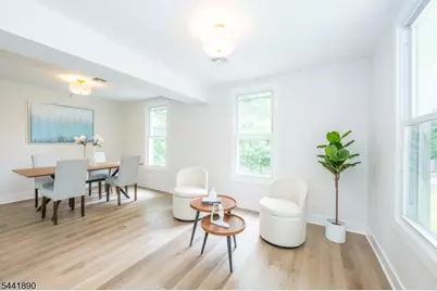 730 Plainfield Ave, Berkeley Heights Township, NJ 07922 - Photo 14