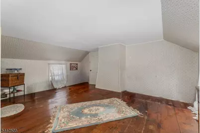 40 Sergeantsville Road, Raritan Township, NJ 08822 - Photo 18