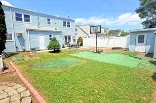 68 Daniel St, Carteret, NJ 07008 - Photo 18