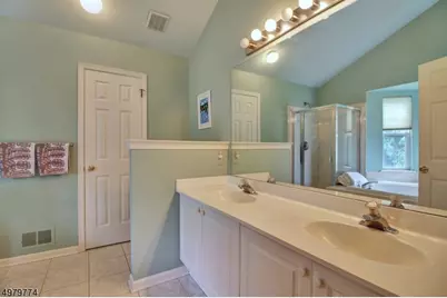 14 Mayflower Drive, Bernards Township, NJ 07920 - Photo 16