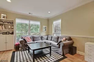 14 Mayflower Dr, Bernards Township, NJ 07920 - Photo 4