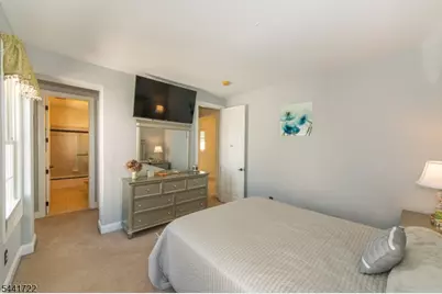 14 Bluffs Ct, Hamburg, NJ 07419 - Photo 26