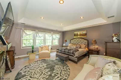 14 Bluffs Ct, Hamburg, NJ 07419 - Photo 20