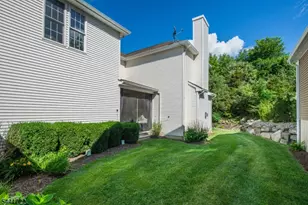 14 Bluffs Ct, Hamburg, NJ 07419 - Photo 38