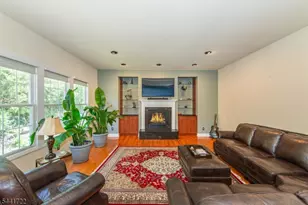 14 Bluffs Ct, Hamburg, NJ 07419 - Photo 12