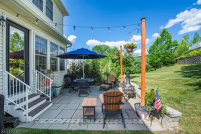 14 Bluffs Ct, Hamburg, NJ 07419 - Photo 26