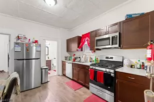 92 S Devine St, Newark, NJ 07106 - Photo 12