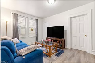 92 S Devine St, Newark, NJ 07106 - Photo 8