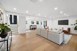 3 Marlo Rd, Livingston, NJ 07039 - Photo 36