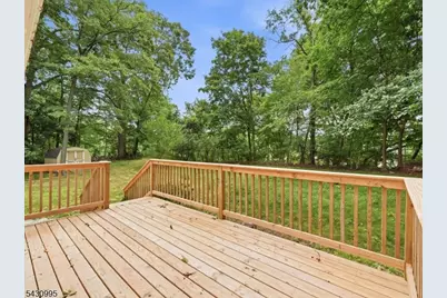 4 Forest Dr, Morris Plains, NJ 07950 - Photo 32