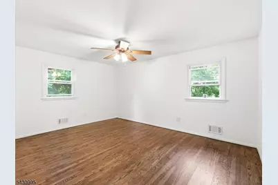 4 Forest Dr, Morris Plains, NJ 07950 - Photo 22