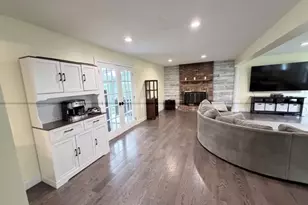 10 John Dr, Clinton Township, NJ 08801 - Photo 6