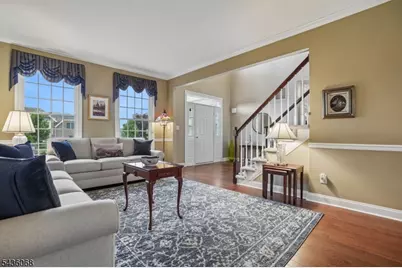 62 Blue Grass Blvd, Branchburg Township, NJ 08876 - Photo 8