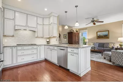 62 Blue Grass Blvd, Branchburg Township, NJ 08876 - Photo 14