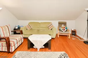 242 Prospect St, Nutley, NJ 07110 - Photo 16