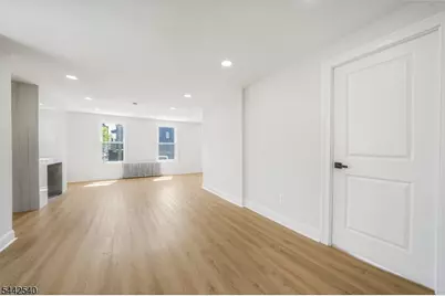 171 20th Ave, Paterson, NJ 07501 - Photo 4
