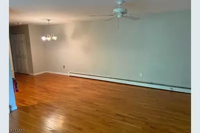 28 Deanna Dr   Apt #57, Hillsborough Township, NJ 08844 - Photo 4