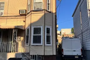 19 Highland Ave, Newark, NJ 07104 - Photo 2