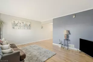 640 Desota Dr, Bridgewater, NJ 08807 - Photo 6