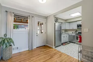 640 Desota Dr, Bridgewater, NJ 08807 - Photo 10