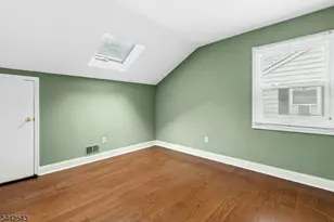 6 Crestwood Common, Scotch Plains Township, NJ 07076 - Photo 18