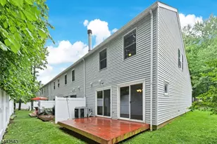 6 Crestwood Common, Scotch Plains Township, NJ 07076 - Photo 22